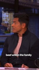 Kelly Ripa Says She Loves The "Beef" At Mark Consuelos' Family Reunions