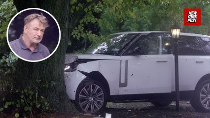 Alec Baldwin crashes car into tree in The Hamptons