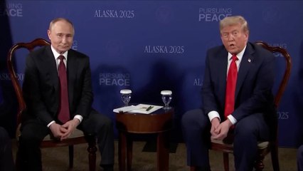 Putin breaks from his typical stone-faced expression moments before Trump meeting begins