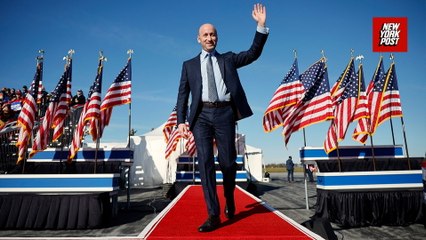 Why are people Googling Stephen Miller's height?