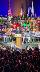 Acto de Zohran Mamdani, Alexandria Ocasio-Cortez y Bermie Sanders, en Queens, el 26 de octubre de 2025.