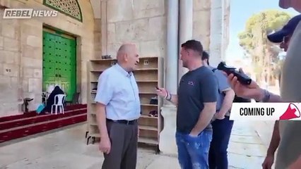 Mescid-i Aksa'da İngiliz provokasyonu! Kendisini Müslüman gibi tanıtıp...