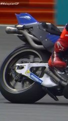 🔥 Samedi parfait à Sepang !Francesco Bagnaia intouchable 🇮🇹 : pole + victoire en Sprint 💨Alex Marquez termine 2e et s’assure la 2ᵉ place du championnat 🏆