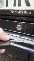 😎 🔑 30 Jahre später_ Mercedes-Schlösser wie neu!😮#mercedes #w124 #oldclassic #classic #automobile