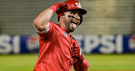 Juan Yépez se mantiene líder en HR