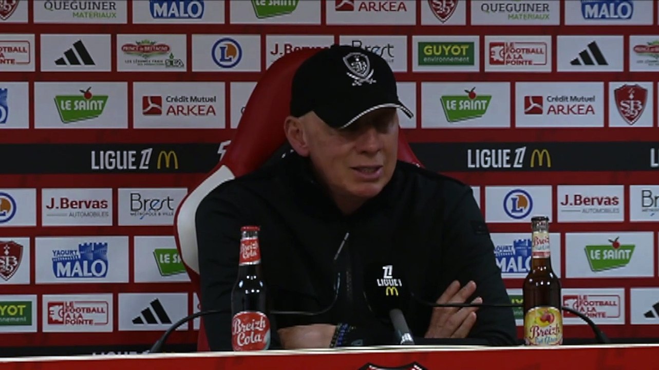 Del Castillo « aurait dû nettoyer sa semelle » a ironisé Éric Roy après le gros manqué de son joueur sur penalty face au - Foot - Ligue 1 - Brest