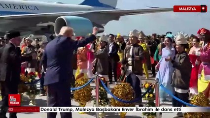 Donald Trump, Malezya Başbakanı Enver İbrahim ile dans etti