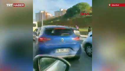 İstanbul'da düğün konvoyu: İki şeridi kapatıp horon oynadılar