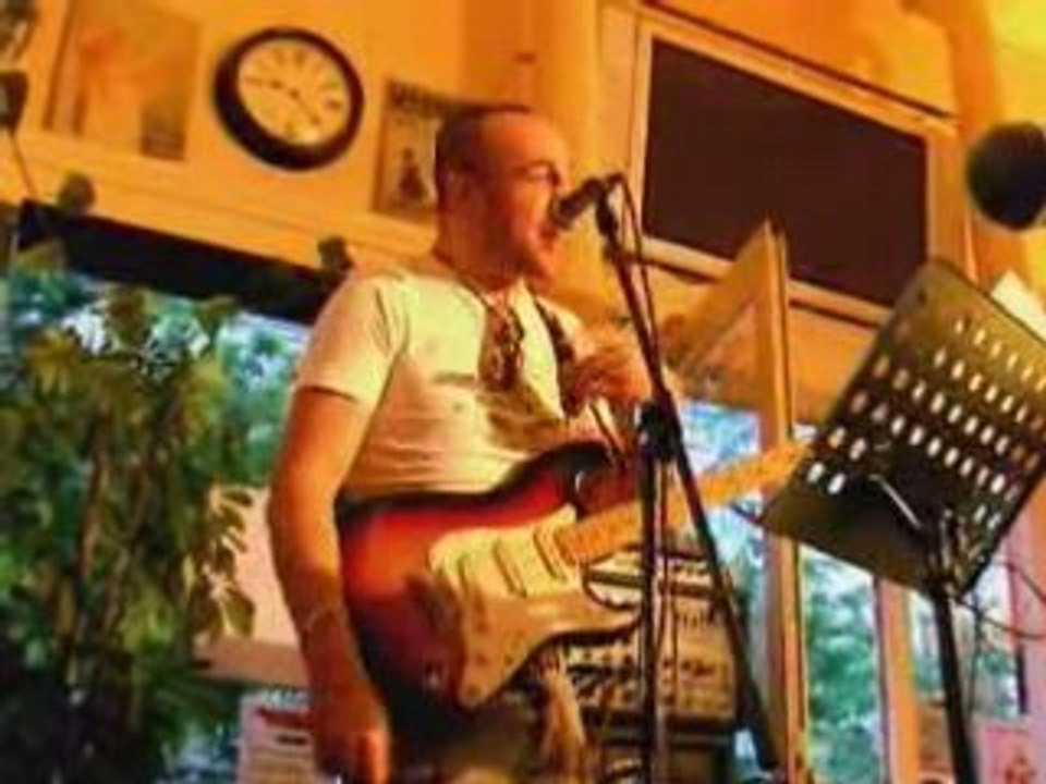 maitresse tristesse avec GOGOL PREMIER