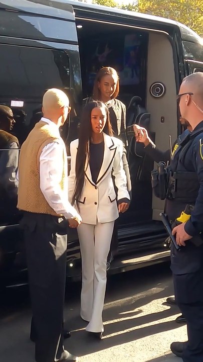 Sean 'Diddy' Combs' family arriving at NYC court before fallen artist is sentenced
