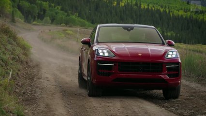 2026 Porsche Cayenne GTS Coupe Carmine Red – eindrucksvolle Sportlichkeit im SUV-Format