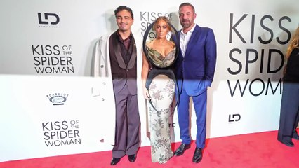 Jennifer Lopez and Ben Affleck reunite on the red carpet