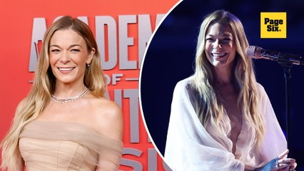 LeAnn Rimes recalls running off stage during concert after her teeth fall out mid-song