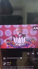 मोदी जी को बिहार में क्यों दिन में मोबाइल की टार्च जलवानी पड़ी, नीतीश को CM बनाने पर नहीं बोले कुछ?