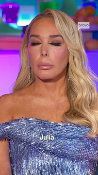 'RHOM' star Adriana De Moura reveals she slept with co-star Julia Lemigova in bombshell moment