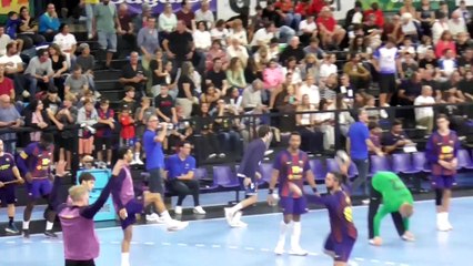 Pablo Urdangarin sufre un duro golpe en el labio bajo la atenta mirada de su madre y su novia