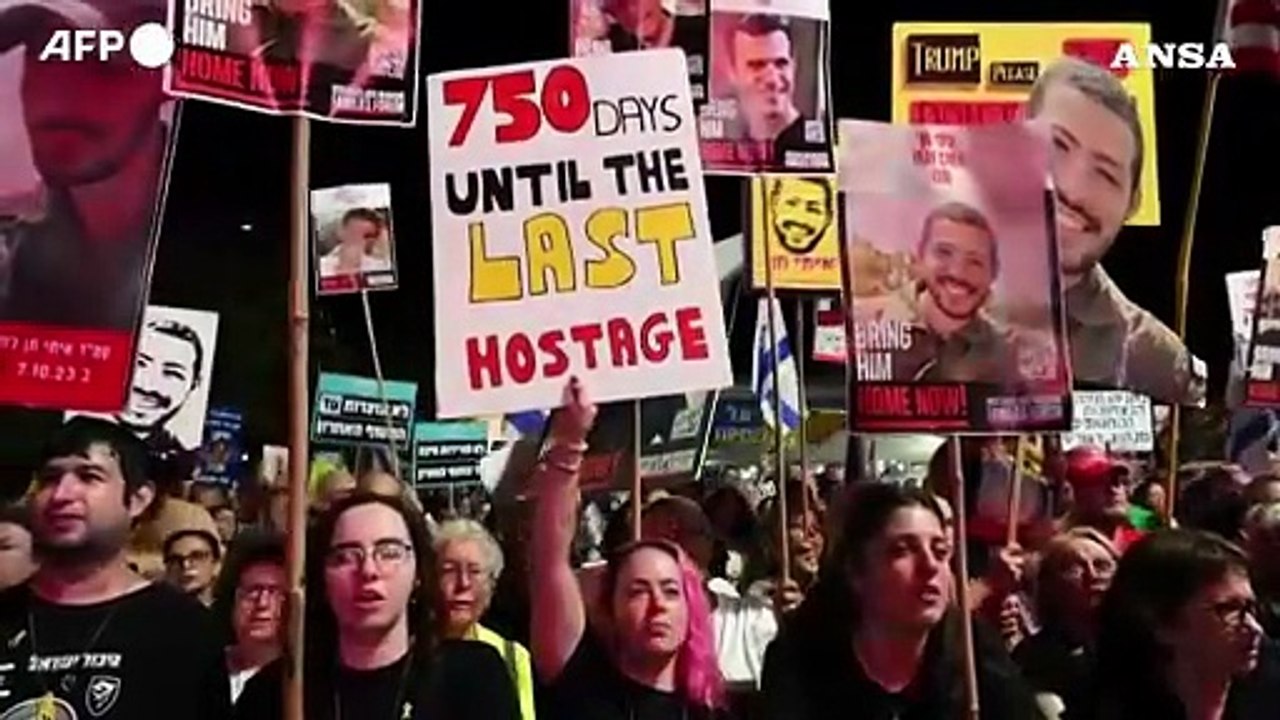 Tel Aviv, nuova manifestazione per i corpi degli ostaggi ancora a Gaza