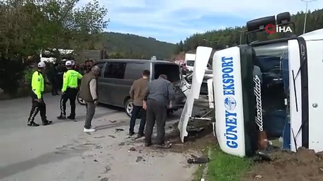 Balıkesir-Susurluk Yolunda Yağ Dolu Tanker 7 Aracın Üzerine Devrildi