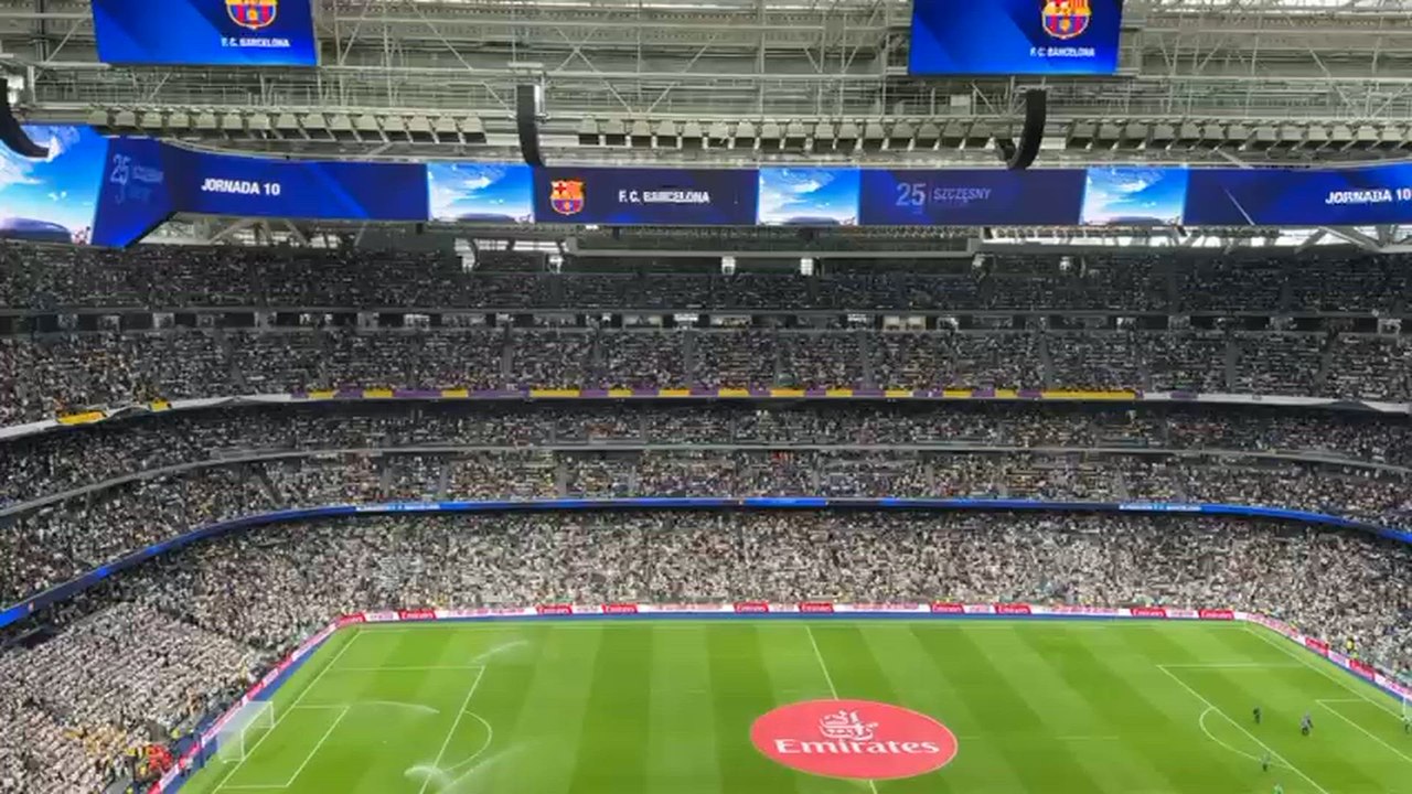 La PITADA MONUMENTAL a LAMINE YAMAL en SANTIAGO BERNABÉU