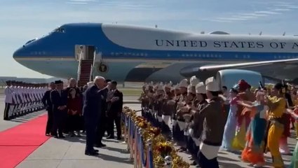 Trump showcases trademark dance moves as he is welcomed to Malaysia