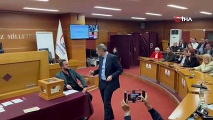 Bayrampaşa Belediye Meclisi’nde belediye başkan vekili seçimi başladı