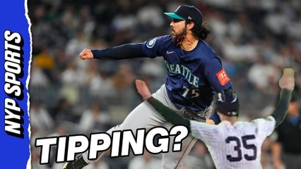 Breaking down how Yankees were relaying to the batter when Andrés Muñoz was throwing a slider