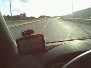 TomTom GO 730 - Transmissor FM 2