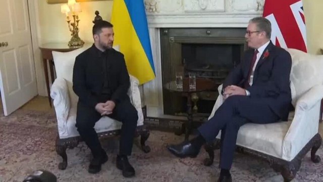 Zelenski se reúne con aliados en Londres; Starmer urge a usar activos rusos congelados