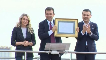 Ekrem Imamoglu es absuelto en caso de licitaciones, pero Fiscalía de Turquía lo acusa de espionaje