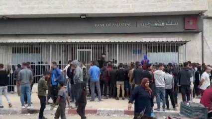 Algunos bancos vuelven a abrir en Gaza en medio de frágil tregua con Israel