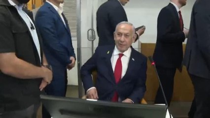 Israel: Netanyahu vuelve al banquillo por juicio por corrupción