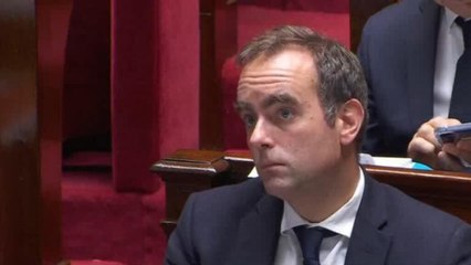 Lecornu anuncia suspensión de reforma pensional