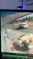 Carro perde controle e atinge motocicleta em rodovia no Eusébio