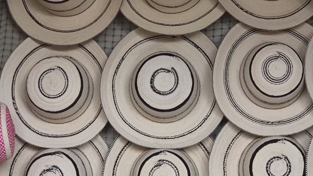 Artesanos destacan en el Festival Nacional del Sombrero Pinta'o en Coclé