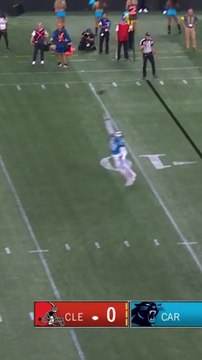 Shedeur Sanders looked PRETTY GOOD in his first NFL action:️ 11/19 103 yards 2 td | 4 rushes 19 yards