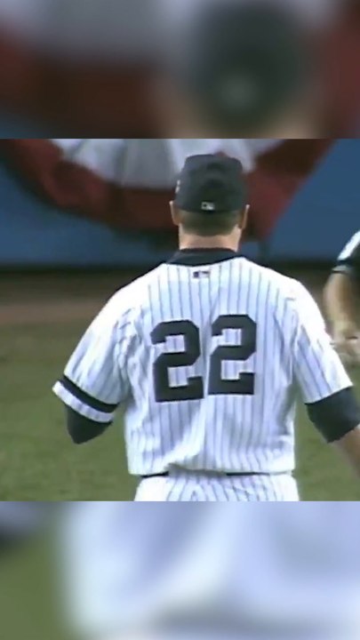 OTD: Clemens THROWS BAT at Piazza in World Series chaos