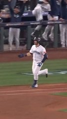 EUGENIO SUAREZ SHAKES SEATTLE