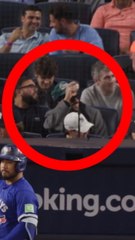 Bad Bunny took a foul ball at the Yankees game tonight