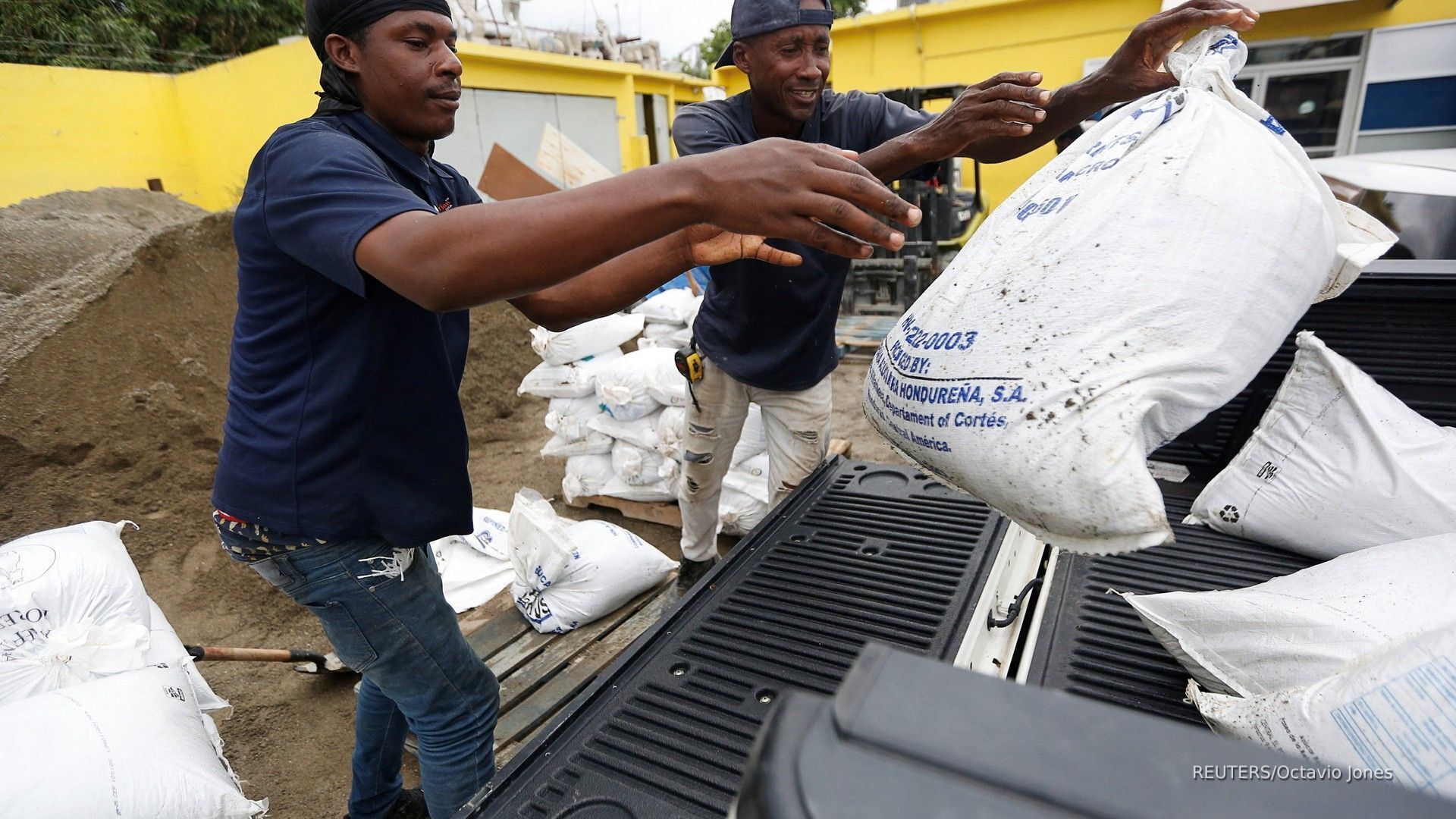 Hurricane Melissa poses potential ‘humanitarian crisis’ for Jamaica, Haiti