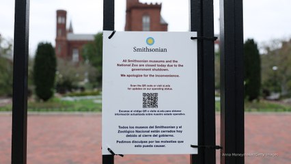 Smithsonian museums, National Zoo close amid funding stalemate