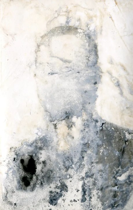 'Salvem les fotos: recuperar las memorias', una labor de la UPV que restaura fragmentos de nuestras vidas