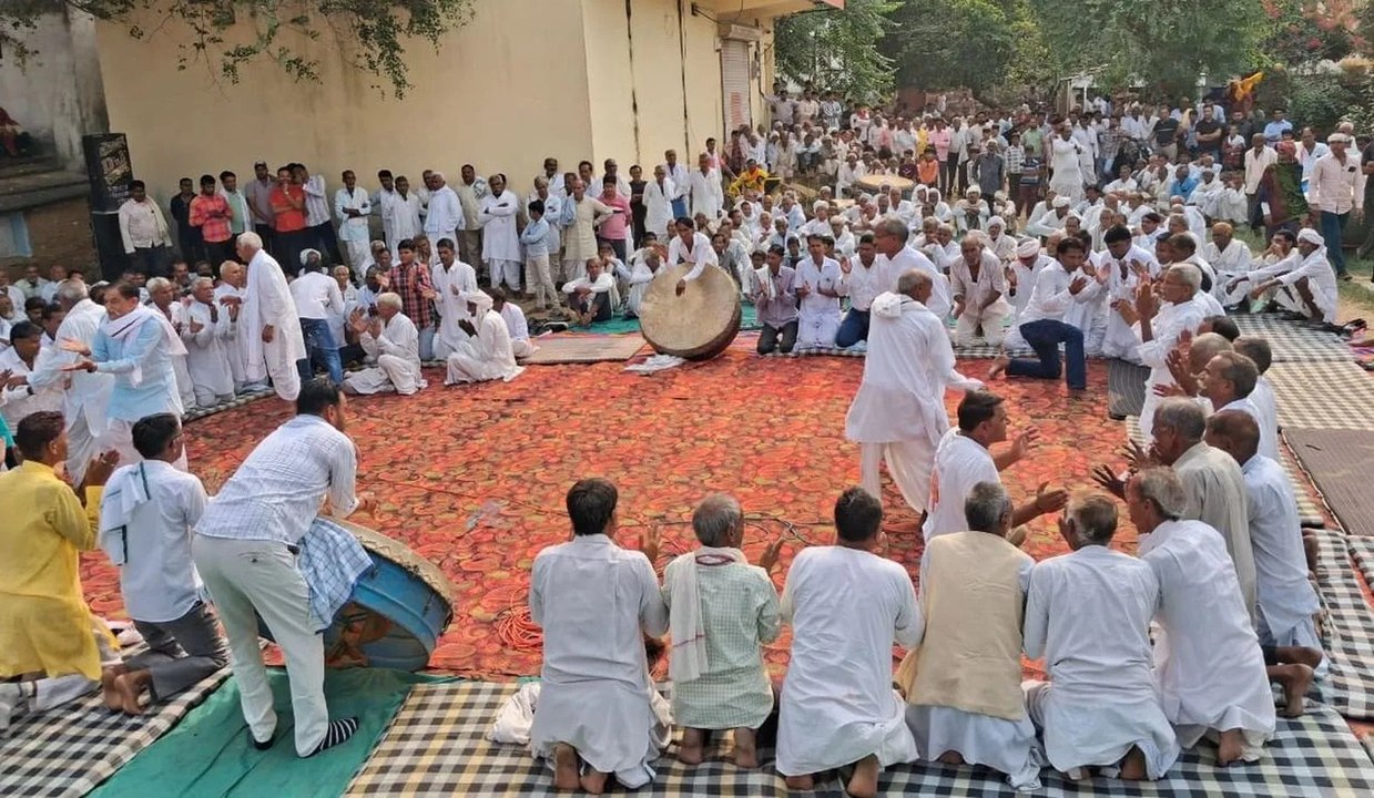कन्हैया दंगल: गीतों में झलका भक्ति और लोक संस्कृति का संगम, धार्मिक रचनाओं पर झूमे श्रोता