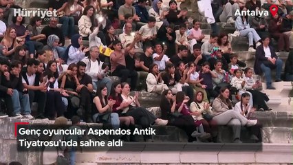 Genç oyuncular Aspendos Antik Tiyatrosu'nda sahne aldı