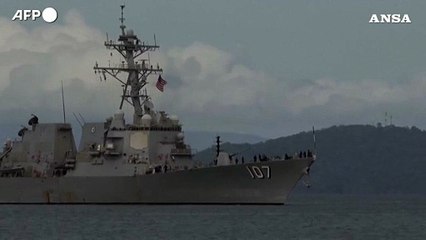 Cacciatorpediniere americano USS Gravely a 10 km dalle coste dela Venezuela
