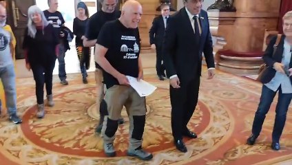 Rull rep al Parlament la Columna 27 Octubre