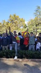 "Que es dutxin", criden els ultres a la Universitat de València