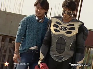 Karma drama " Koi Aa Raha Hai Waqt Badalney " (2004) Full Episode 18