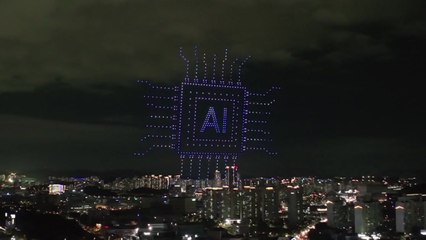 [경기] 오산시, 시민의 날 맞아 '드론라이트 쇼'...드론 600대 투입 / YTN