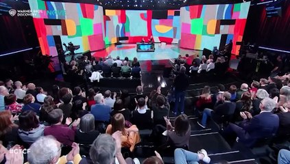 Luciana Littizzetto e il karoke di Giuli: "Da Alba... chiara ad Ancona"