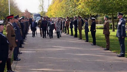 King arrives at National Arboretum